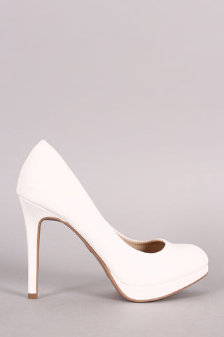 Breckelle Perforated Pointy Toe Dorsay Pump
