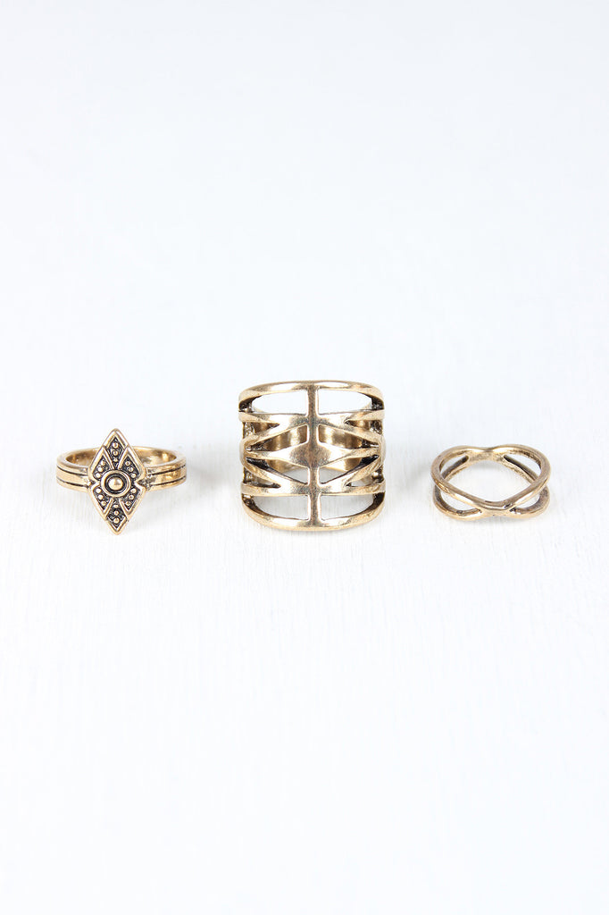 Raw Quartz And Geometric Ring Set