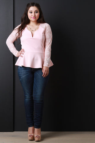 Lace Sleeve Peplum Top With Necklace