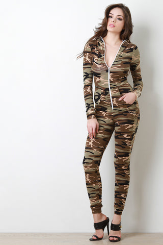 Camoflauge Zip-Up Hooded Long Sleeve Jumpsuit