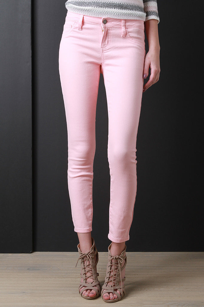 Soft Low Rise Taper Cut Jeans